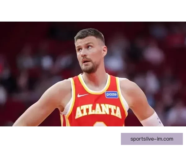 波尔津吉斯罚球时勇士仅剩2人替补席 7人缺阵影响球队表现